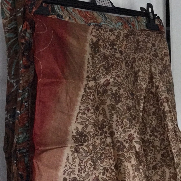 Sari wrap skirt, reversible,orange/tan/blue - Picture 10 of 12